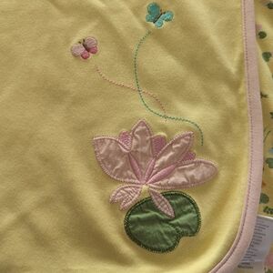 Gymboree appliqued Waterlily Baby blanket